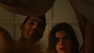 Alexandra Daddario naked in Can You Keep a Secret (2019)