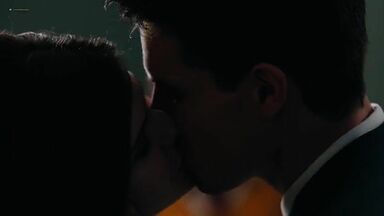 Alexandra Daddario Sexy in When We First Met (2018)