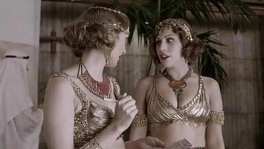 Lady Gag, Alexandra Daddario naked in American Horror Story  (2015)