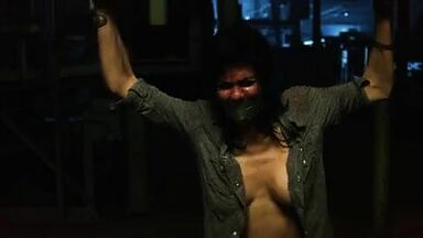 Alexandra Daddario sexy in Texas Chainsaw (2013)
