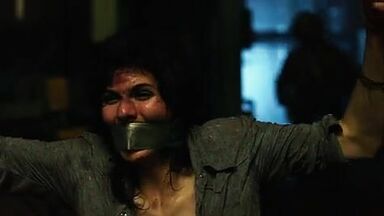 Alexandra Daddario sexy in Texas Chainsaw (2013)