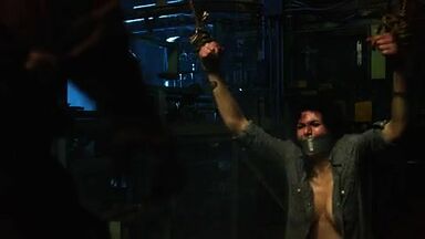Alexandra Daddario sexy in Texas Chainsaw (2013)