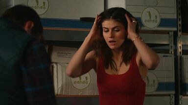 Alexandra Daddario, Kimiko Glenn, Sunita Mani hot in Can You Keep a Secret (2019)