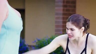 Alexandra Daddario, Kate Upton sexy in The Layover