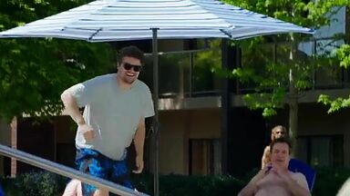 Alexandra Daddario, Kate Upton sexy in The Layover