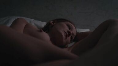 The Girlfriend Experience Lesbic Scene