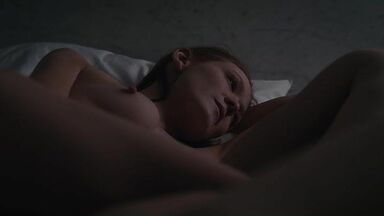 The Girlfriend Experience Lesbic Scene