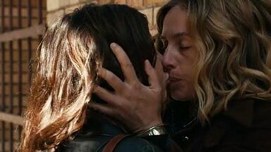 Teen girls in love