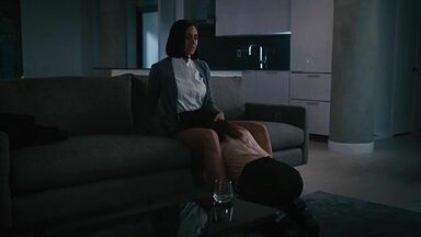 Making the prostitute suck your pussy