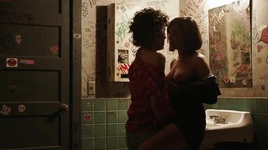 Vida lesbic scene