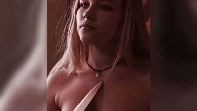Florence Pugh in Marcella