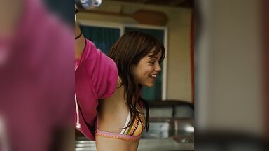 Jenna Ortega hot