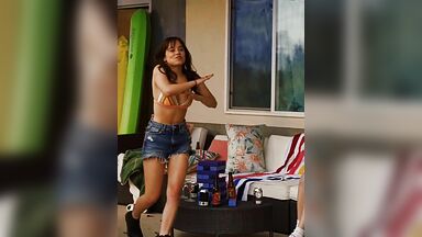 Jenna Ortega hot