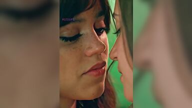 Jenna Ortega, Gideon Adlon Kissing
