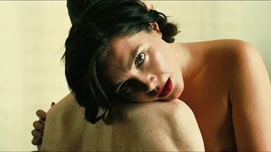 Florence Pugh nude in Oppenheimer
