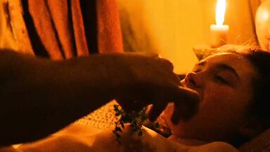 Florence Pugh sexy in Outlaw King (2018)