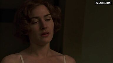 Kate Winslet make love with kisses