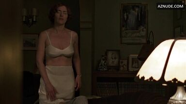 Kate Winslet make love with kisses