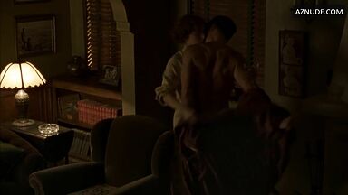 Kate Winslet make love with kisses