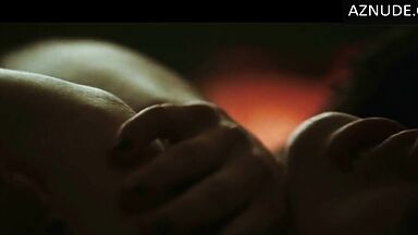 Keira Knightley passionate lovemaking in the bedroom