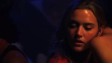 Kate Winslet is wasted and is about to get fucked