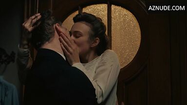 Keira Knightley make a man cry