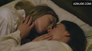 Kate Winslet and Saoirse Ronan make oral sex on each other until ejaculation