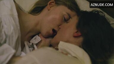 Kate Winslet and Saoirse Ronan make oral sex on each other until ejaculation