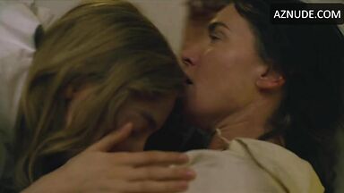 Kate Winslet and Saoirse Ronan make oral sex on each other until ejaculation