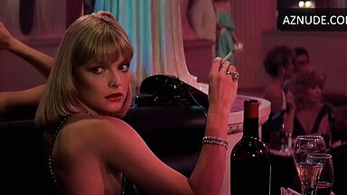 Michelle Pfeiffer dances really well