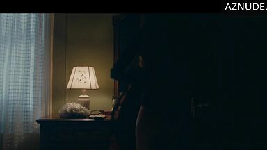 Michelle Pfeiffer is naked and puts on a dress