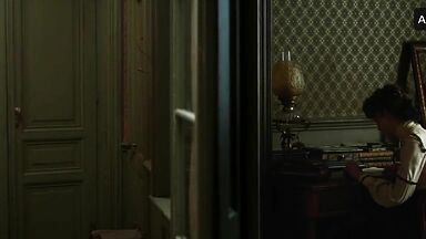 Keira Knightley has sex with whoever comes along