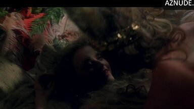 Michelle Pfeiffer dreams so beautifully