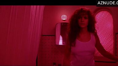 Julia Roberts It's stylish and super sexy