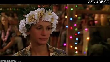 Julia Roberts crying in a swimsuit