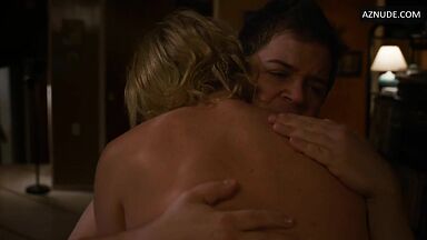 Charlize Theron starts having sex with a fat guy
