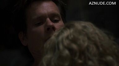 Charlize Theron seduce to kill