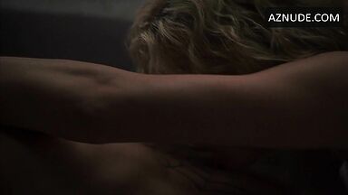 Charlize Theron seduce to kill