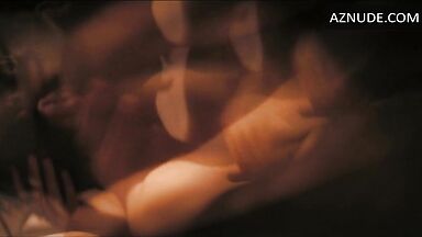 Keira Knightley making love in bed