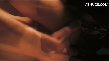 Keira Knightley making love in bed