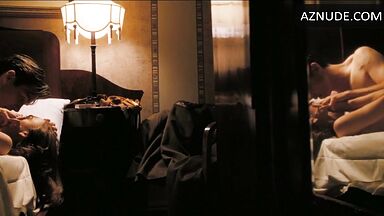 Keira Knightley making love in bed