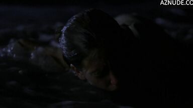 Julia Roberts soggy ground after the rain