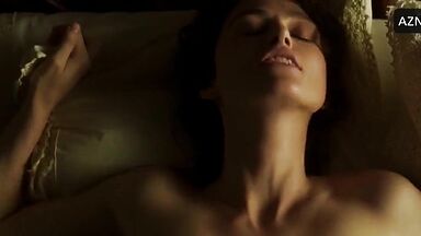 Keira Knightley lets herself be corrupted for love