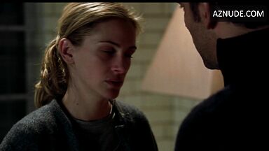Julia Roberts kisses and love