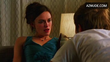 Keira Knightley passionate kisses