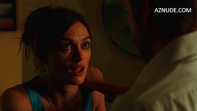 Keira Knightley passionate kisses