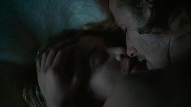 Kate Winslet and Kirsty Oswald shows her tits and has sex