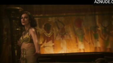 Keira Knightley and Denise Gough egyptian dance and a kiss at the end