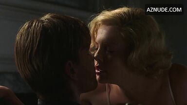 Charlize Theron french kissing a stranger