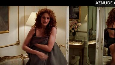 Julia Roberts is in underwear